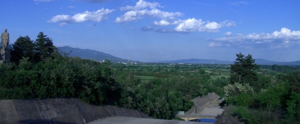 green scenery towards Kazanlak as seen from Koprinka dam